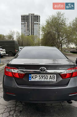 Седан Toyota Camry 2012 в 