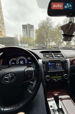 Седан Toyota Camry 2012 в 