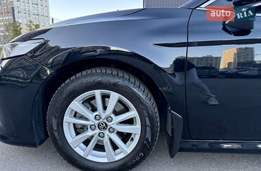Седан Toyota Camry 2018 в 