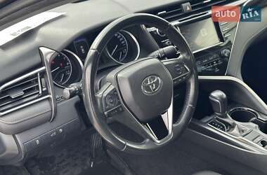 Седан Toyota Camry 2018 в 