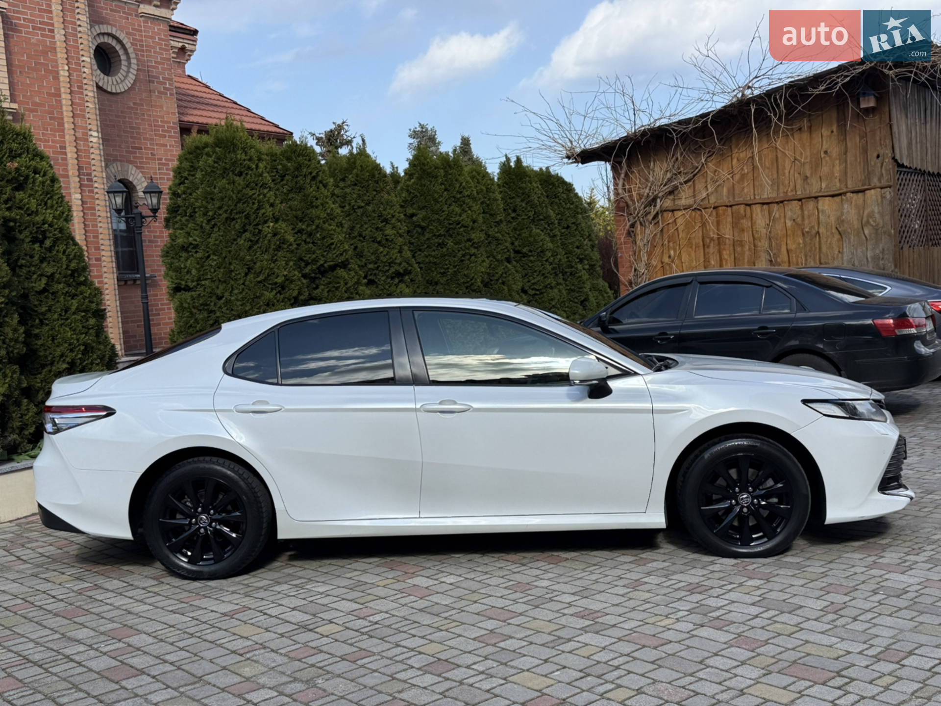 2019 Toyota Camry - мініатюра 3