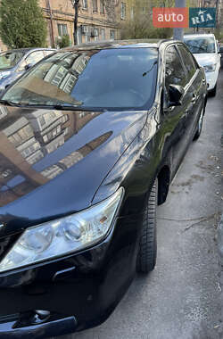 Седан Toyota Camry 2013 в 
