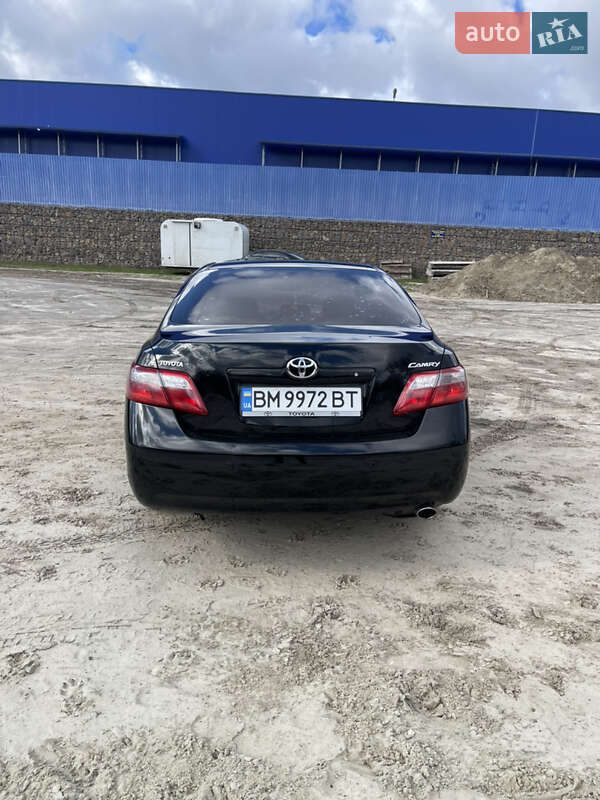 Седан Toyota Camry 2009 в Сумах
