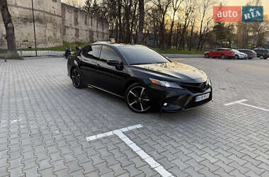 Toyota Camry 2020