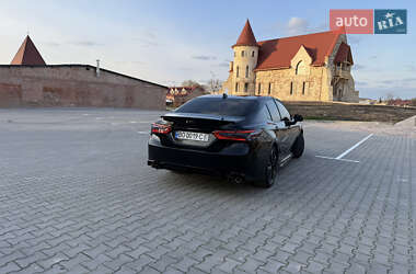 Седан Toyota Camry 2020 в 