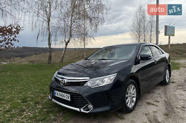 Toyota Camry 2017