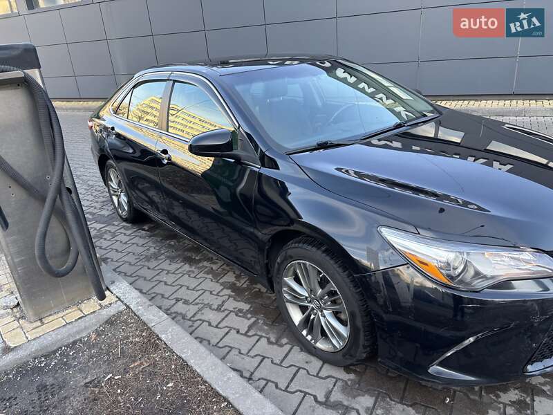 Седан Toyota Camry 2016 в Києві фото 5 Седан Toyota Camry 2016 в Києві
