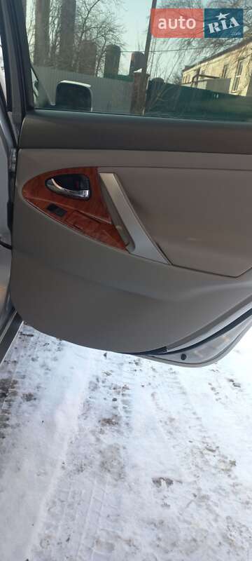 Седан Toyota Camry 2008 в Полтаве