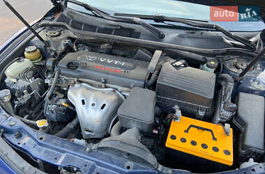 Седан Toyota Camry 2006 в 