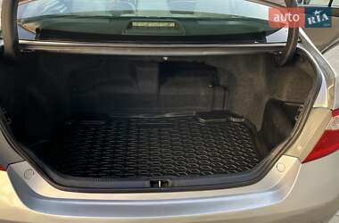 Седан Toyota Camry 2016 в 