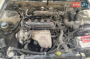 Седан Toyota Camry 1990 в 