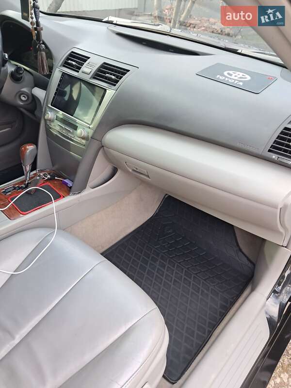 Седан Toyota Camry 2008 в Бобринці