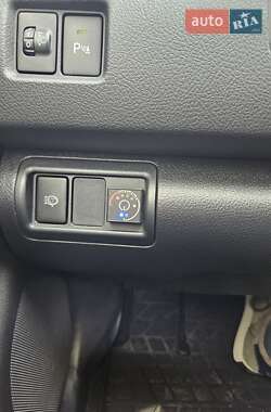 Седан Toyota Camry 2012 в 
