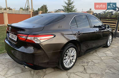Седан Toyota Camry 2017 в 
