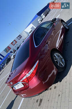 Седан Toyota Camry 2016 в 