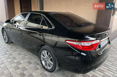 Седан Toyota Camry 2017 в 