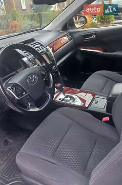 Седан Toyota Camry 2014 в 