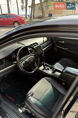 Седан Toyota Camry 2016 в 