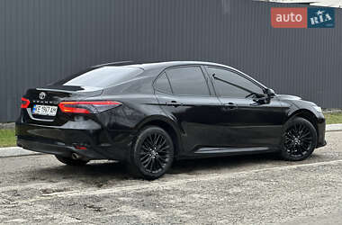 Седан Toyota Camry 2018 в 