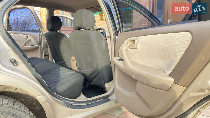 Седан Toyota Camry 2001 в Борисполі