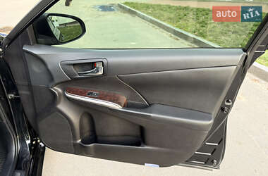 Седан Toyota Camry 2014 в 