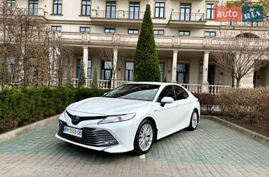 Седан Toyota Camry 2020 в 