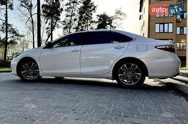 Седан Toyota Camry 2016 в 
