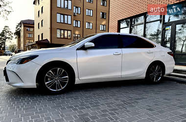 Седан Toyota Camry 2016 в 