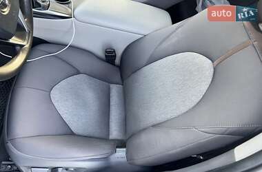 Седан Toyota Camry 2018 в 