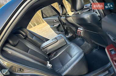 Седан Toyota Camry 2012 в 