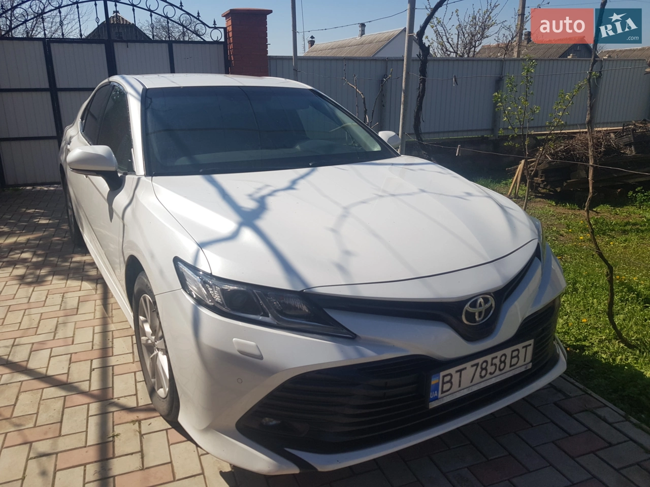 2018 Toyota Camry - мініатюра 16