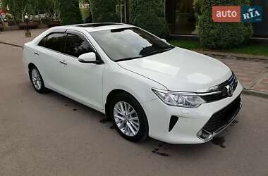 Toyota Camry 2014