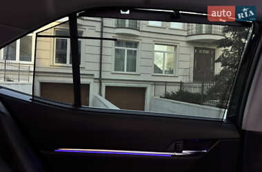 Седан Toyota Camry 2024 в 