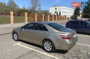 Седан Toyota Camry 2007 в 