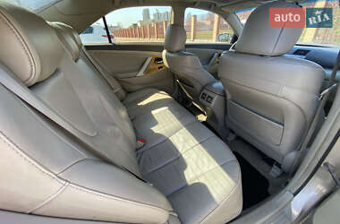Седан Toyota Camry 2007 в 