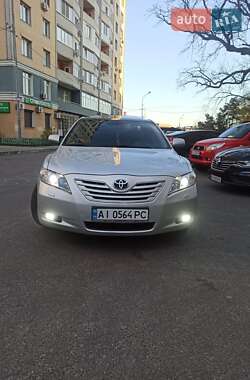 Седан Toyota Camry 2008 в Киеве
