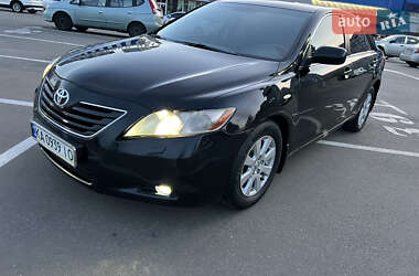 Седан Toyota Camry 2006 в 