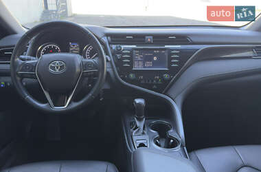 Седан Toyota Camry 2020 в 
