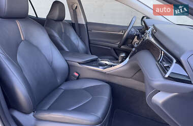 Седан Toyota Camry 2020 в 