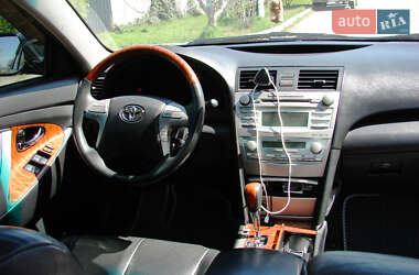 Седан Toyota Camry 2007 в 