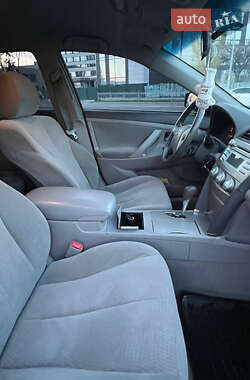 Седан Toyota Camry 2011 в 