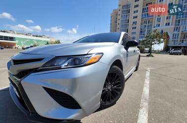 Седан Toyota Camry 2019 в 