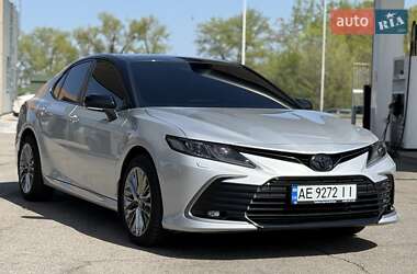 Седан Toyota Camry 2022 в 