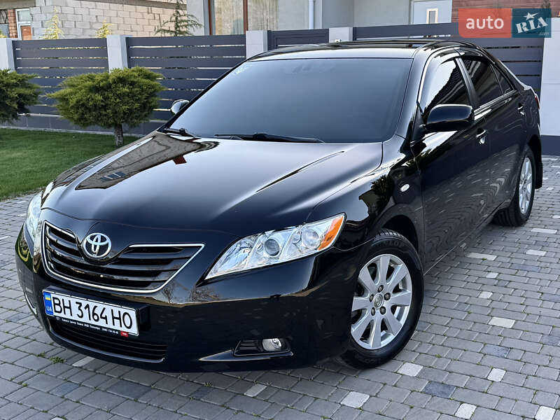 Седан Toyota Camry 2007 в 