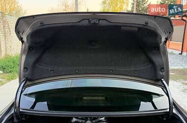 Седан Toyota Camry 2013 в 