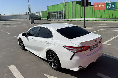 Седан Toyota Camry 2020 в 