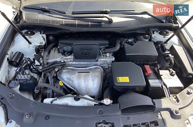 Седан Toyota Camry 2012 в 