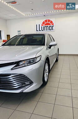 Седан Toyota Camry 2019 в 
