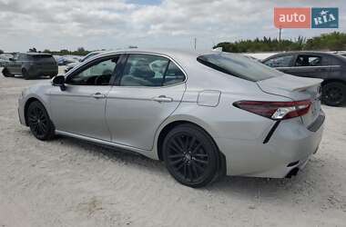 Седан Toyota Camry 2022 в 
