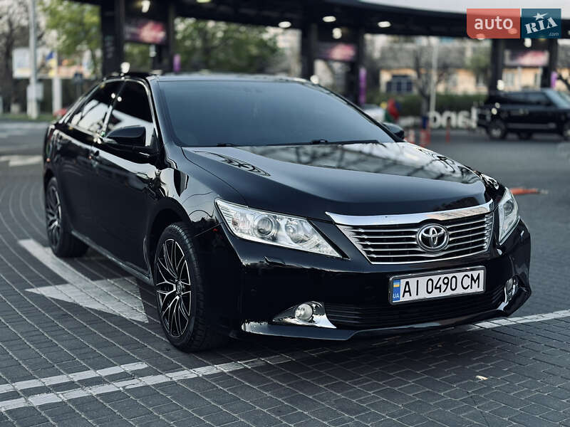 Toyota Camry 2012